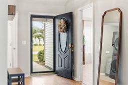 801 Sultana Dr. photo 4