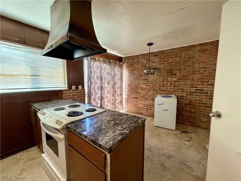 11 Trenton Square, Unit T27, Euclid, OH 44143 Photo 5