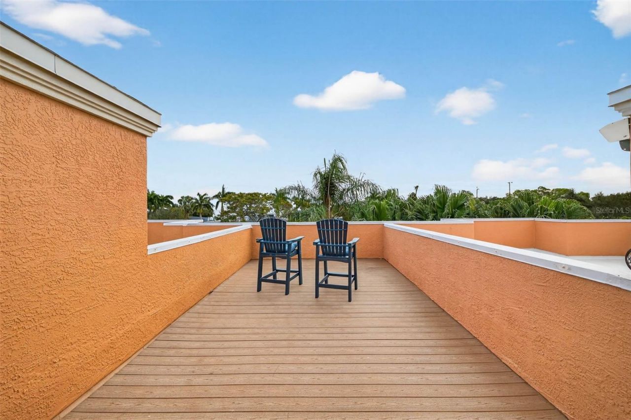 922 N Shore Drive Ne, Saint Petersburg, FL 33701 Photo