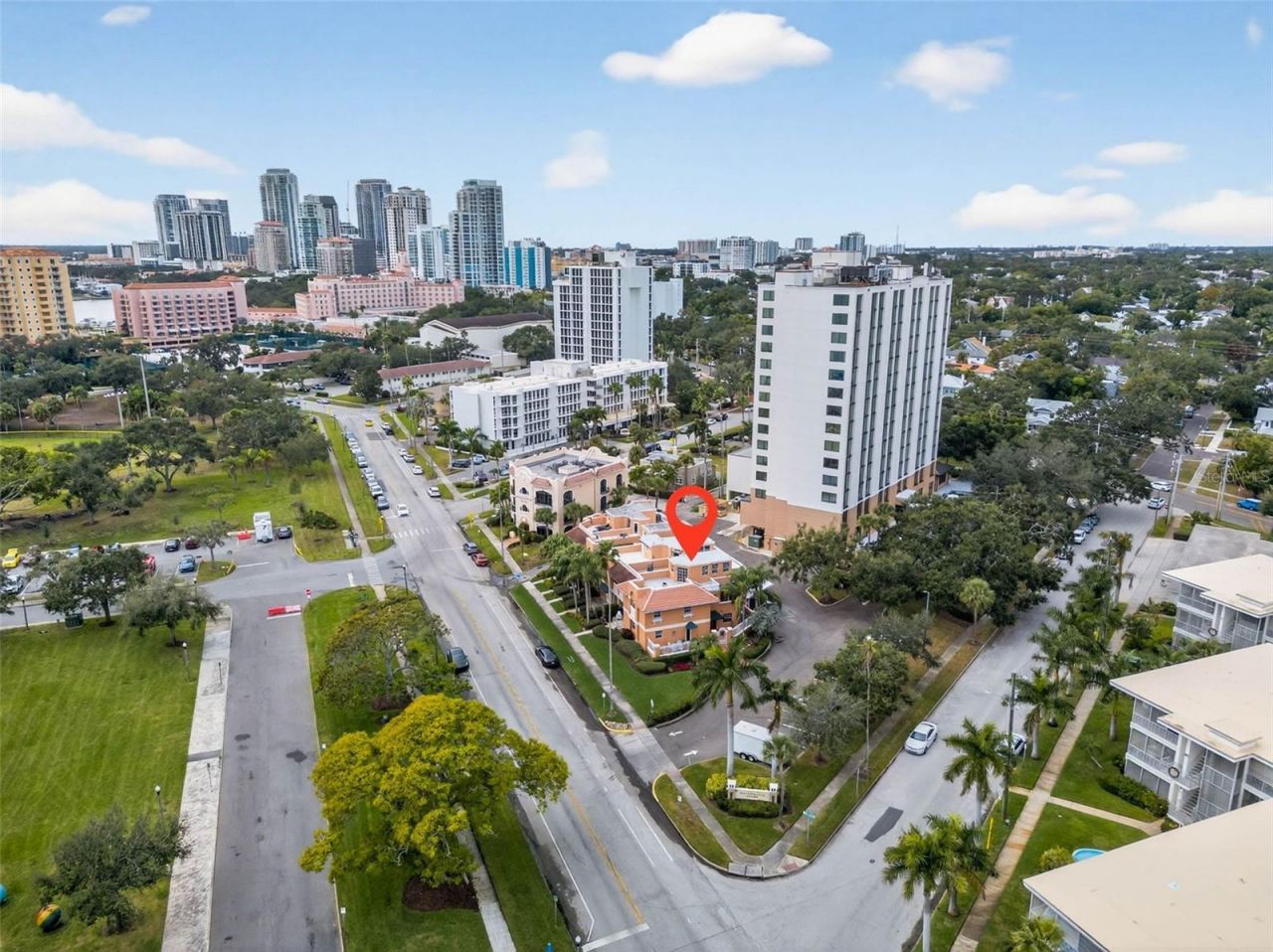 922 N Shore Drive Ne, Saint Petersburg, FL 33701 Photo