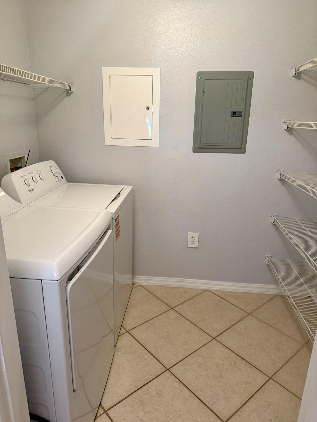 6394 Emerald Dunes Drive, Unit 205, West Palm Beach, FL 33411 Photo