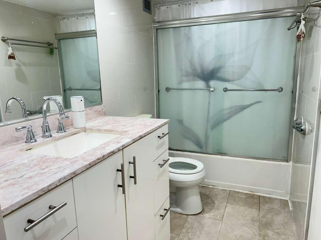 1351 NE Miami Gardens Drive, Unit 511e, Miami, FL 33179 Photo