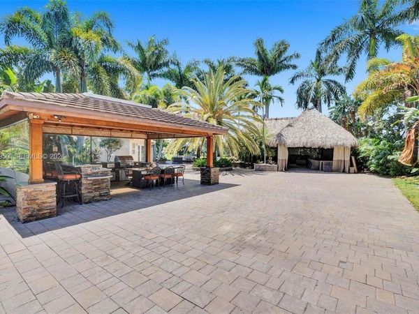 224 N Cortez Dr , Margate, FL 33068