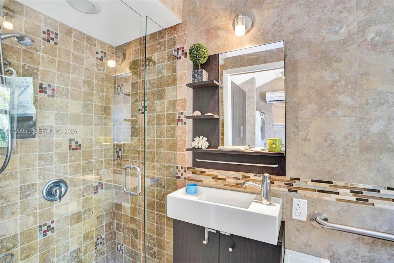 224 N Cortez Dr , Margate, FL 33068 Photo