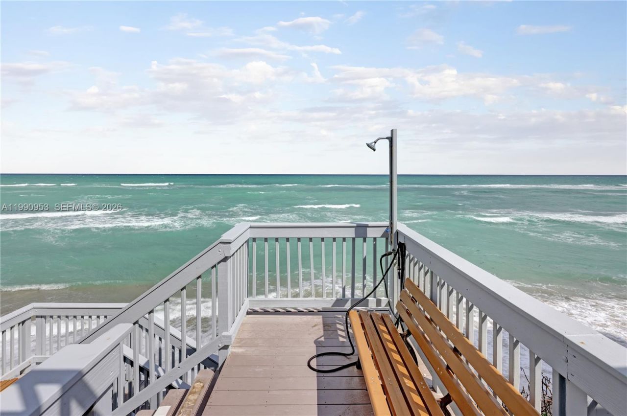 5420 N Ocean Dr , Unit 504, Singer Island, FL 33404 Photo