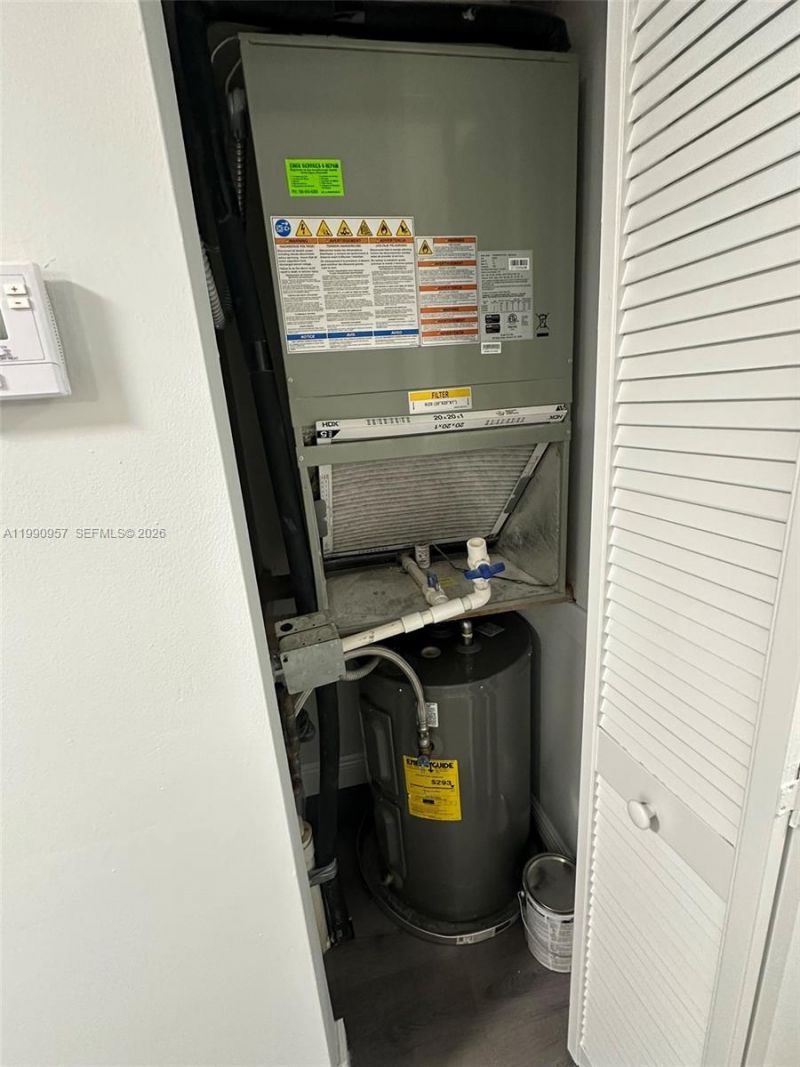 12005 SW 14th St , Unit 403-D, Miami, FL 33184 Photo