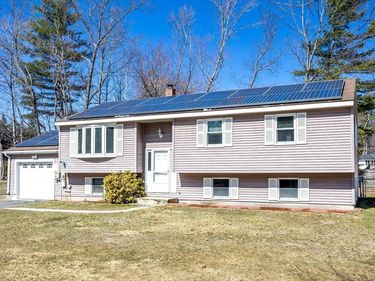 65 Gordon Street, Leominster, MA 01453