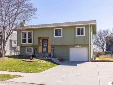 14621 Margo Street , Omaha, NE 68138