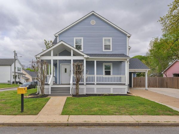 1701 Roberts Place, Chattanooga, TN 37404