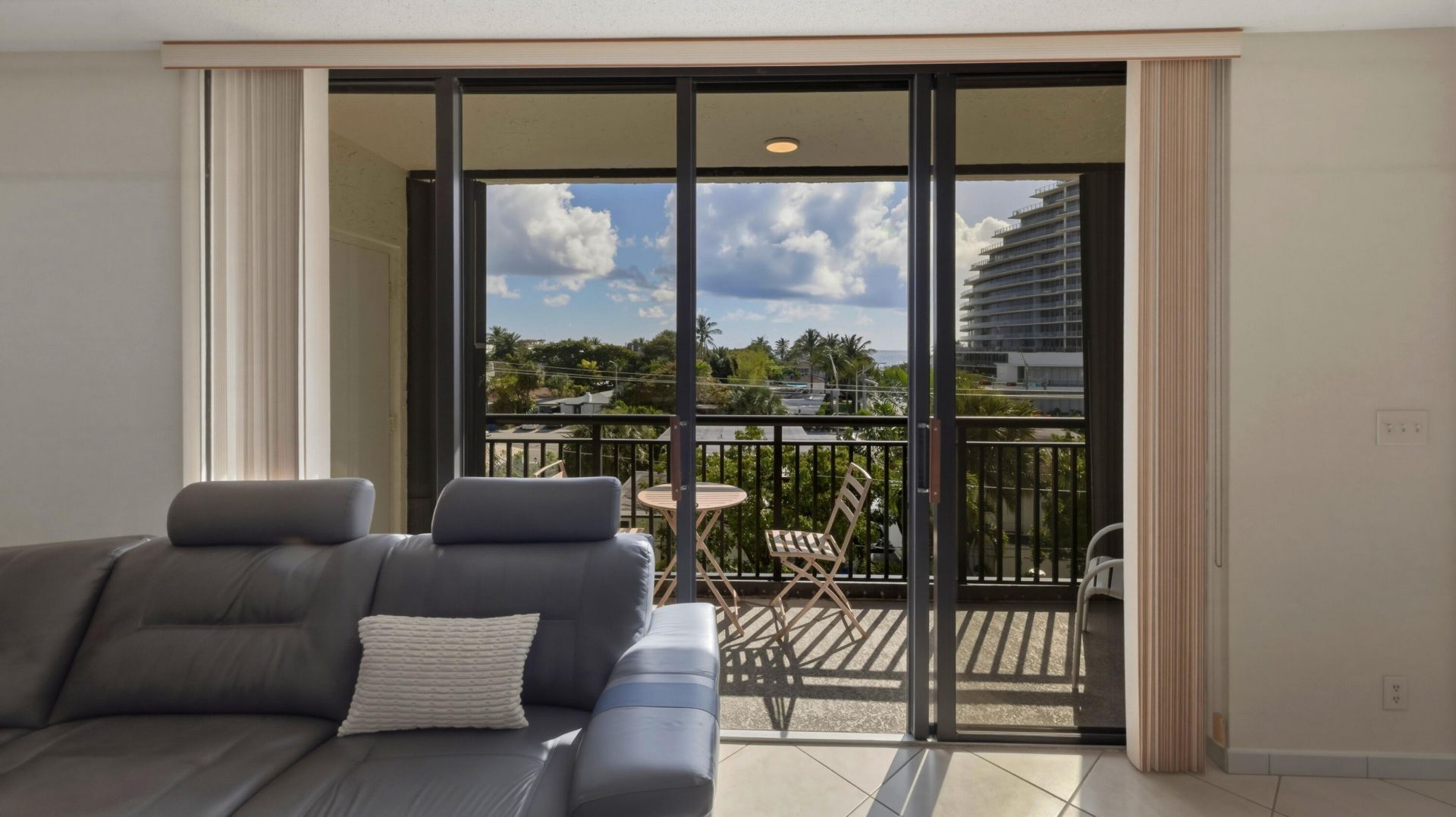 2300 NE 33rd Avenue, Unit 506, Fort Lauderdale, FL 33305 Photo