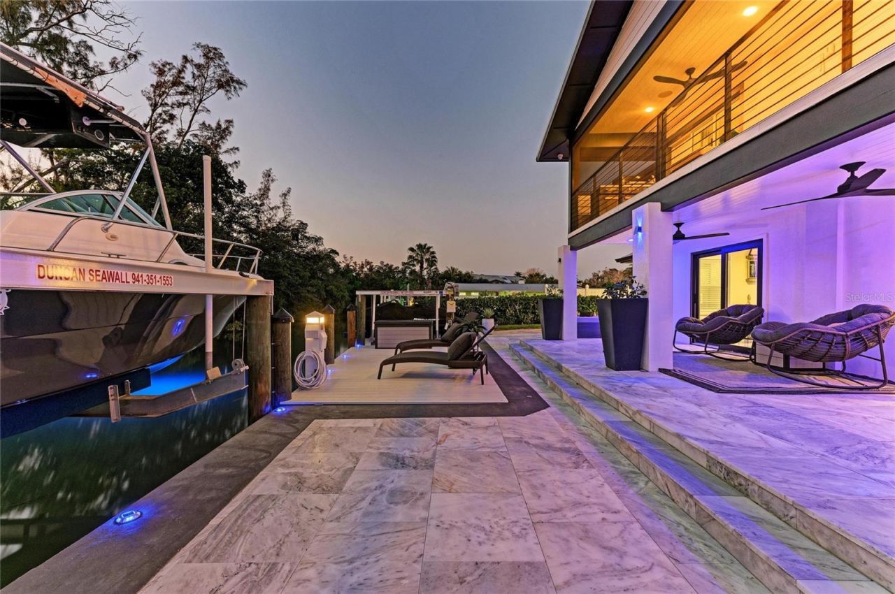 7149 Longboat Drive N, Longboat Key, FL 34228 Photo