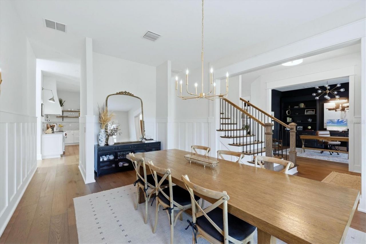 1686 North Drive, Sarasota, FL 34239 Photo