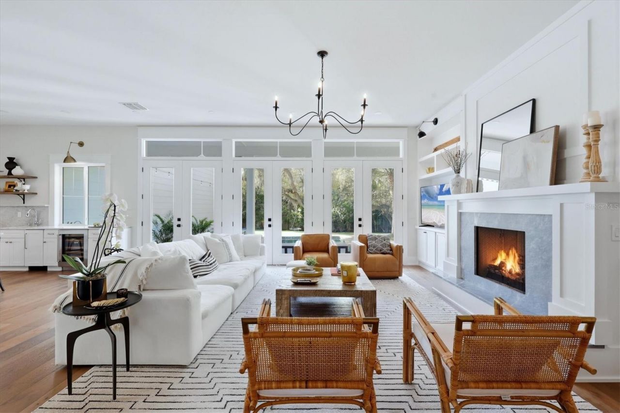 1686 North Drive, Sarasota, FL 34239 Photo