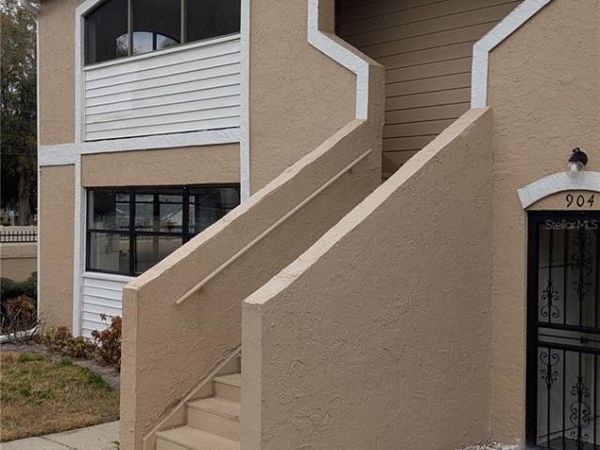 3160 S SEMORAN BOULEVARD , Unit 905, ORLANDO, FL 32822