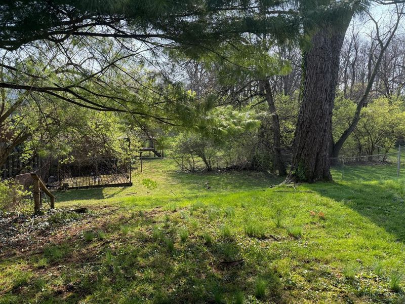 7866 Bitteroot Lane, Cincinnati, OH 45224 Photo 18