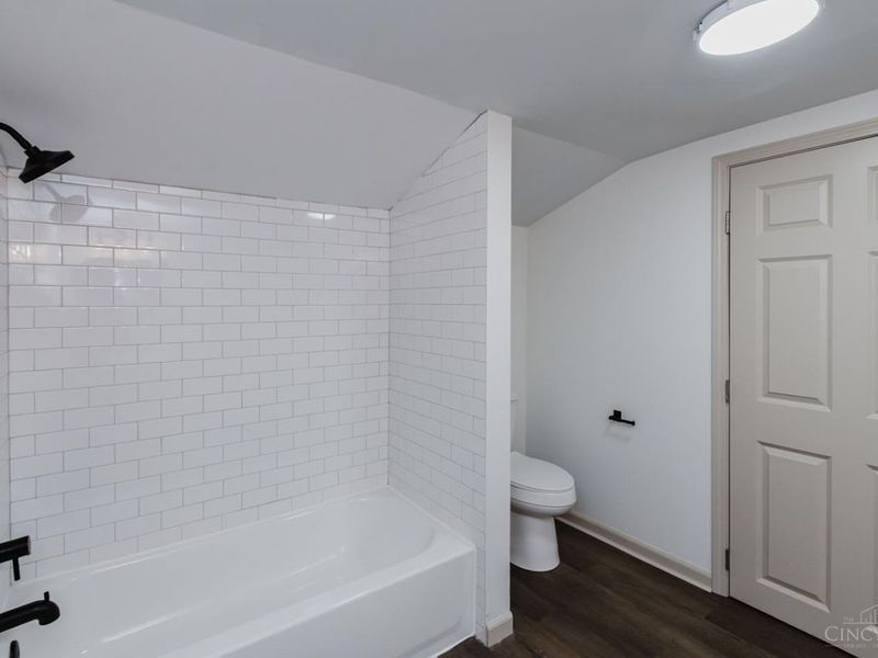 555 E Sycamore Street, Miamisburg, OH 45342 Photo 18