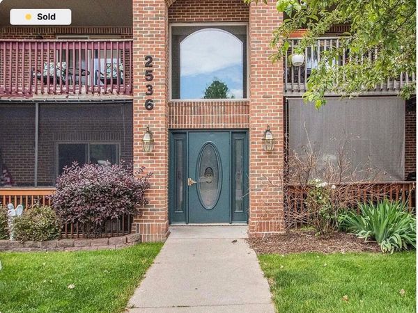 2536 Eagles Circle, Unit 8, Ypsilanti, MI 48197