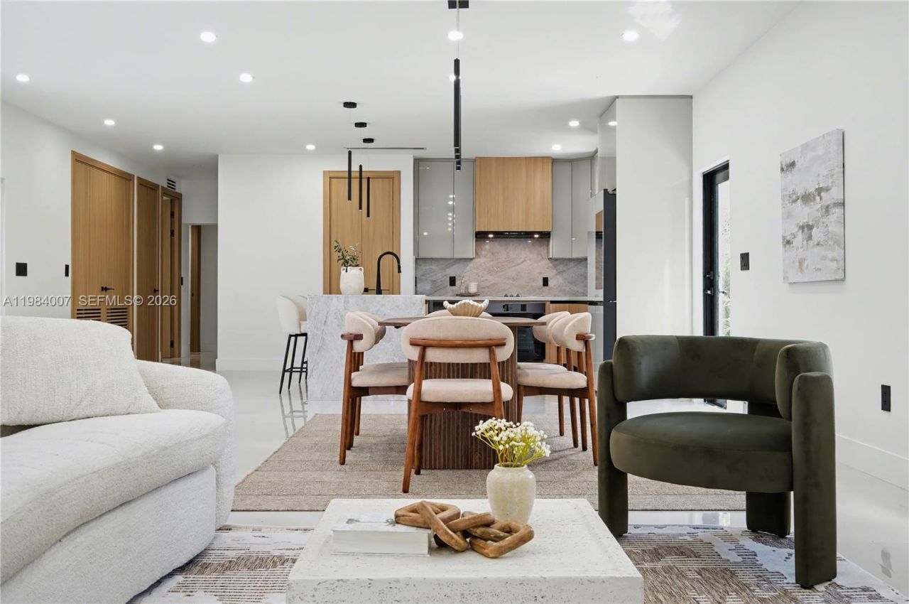 12335 Griffing Blvd, North Miami, FL 33161 Photo