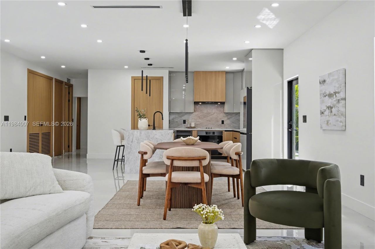 12335 Griffing Blvd, North Miami, FL 33161 Photo