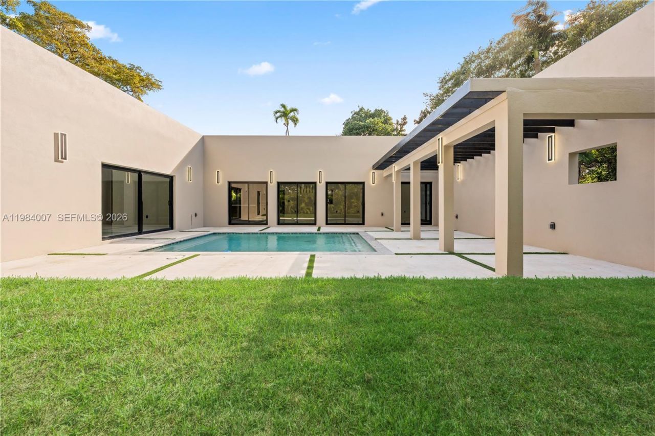 12335 Griffing Blvd, North Miami, FL 33161 Photo