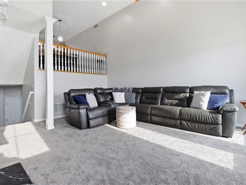 323 Arizona Avenue, Lorain, OH 44052 Photo 17