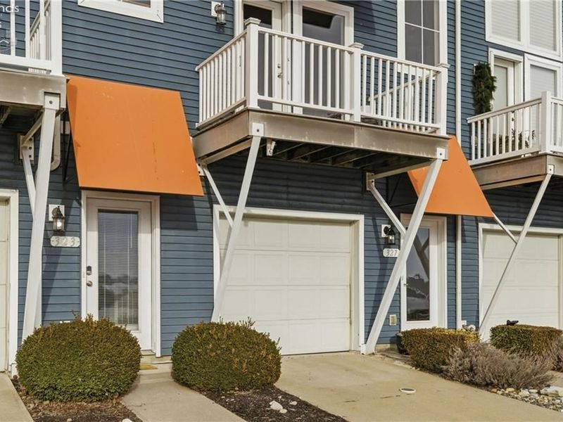 323 Arizona Avenue, Lorain, OH 44052 Photo 2