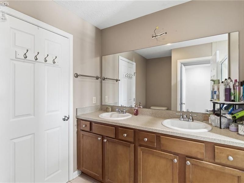 323 Arizona Avenue, Lorain, OH 44052 Photo 25