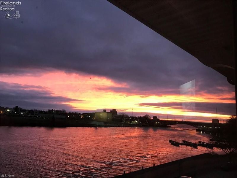 323 Arizona Avenue, Lorain, OH 44052 Photo 46