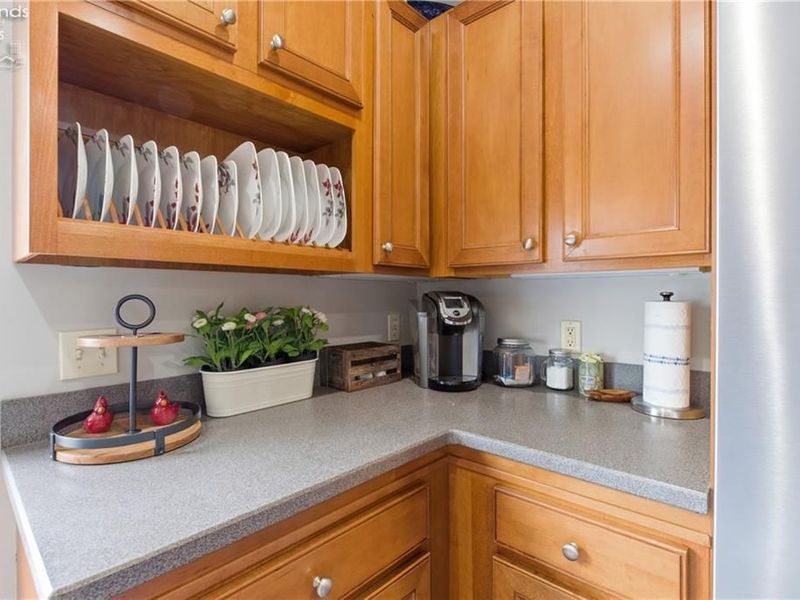 323 Arizona Avenue, Lorain, OH 44052 Photo 7