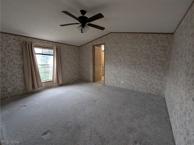 592 Sandtrap Circle, Painesville, OH 44077 Photo 19