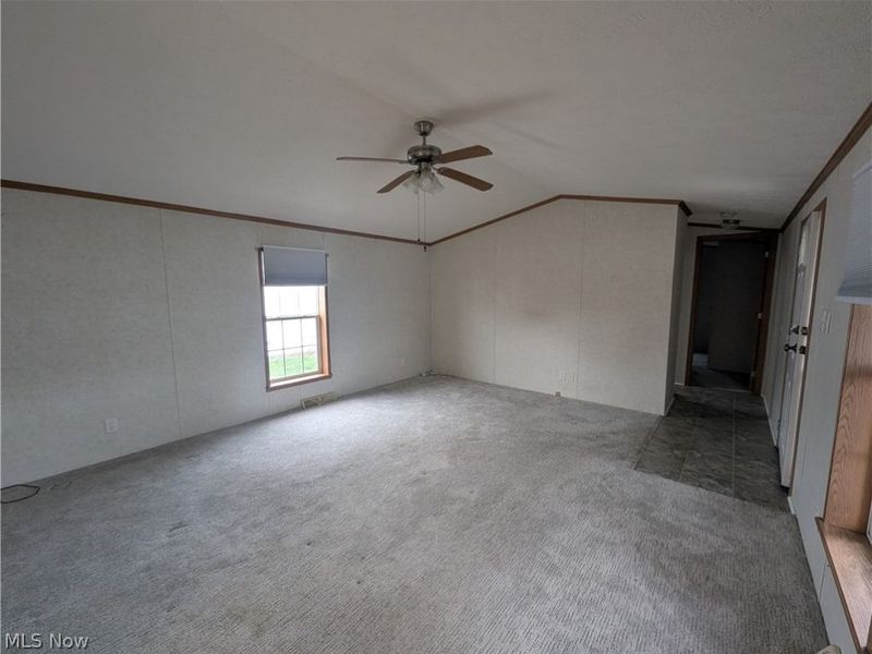 592 Sandtrap Circle, Painesville, OH 44077 Photo 22