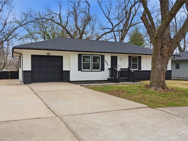 13413 Lowell Avenue, Grandview, MO 64030