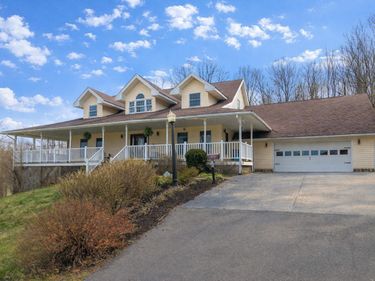 79 Whispering Pine Lane, Bridgeport, WV 26330