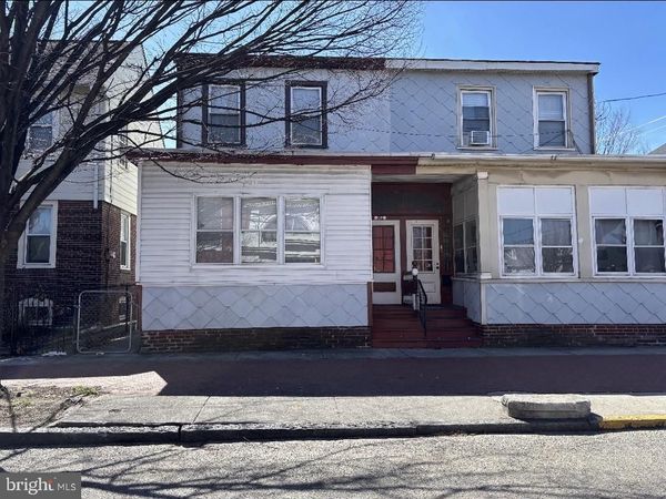 302 MONMOUTH STREET, GLOUCESTER CITY, NJ 08030