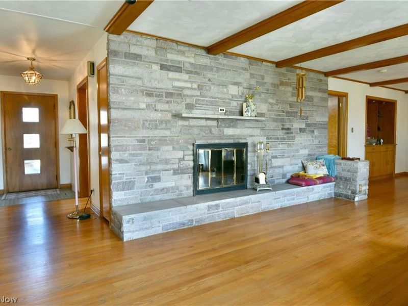 2521 Jennifer Drive, Poland, OH 44514 Photo 7