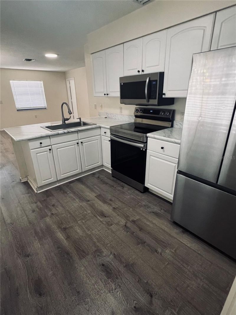 607 23rd Avenue E, Bradenton, FL 34208 Photo