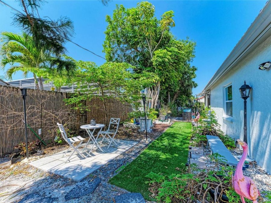 Property Image 37
