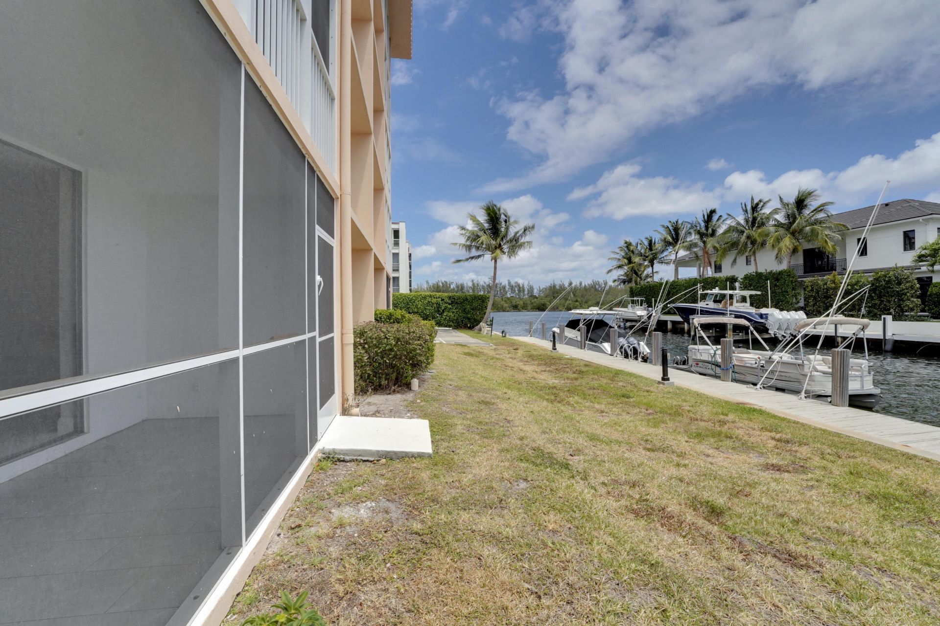 750 NE Spanish River Boulevard, Unit 102, Boca Raton, FL 33431 Photo