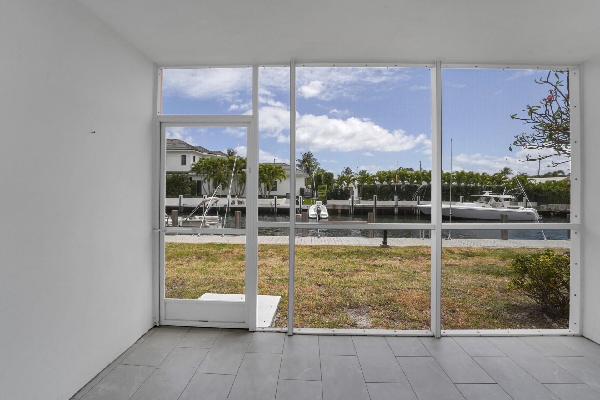 750 NE Spanish River Boulevard, Unit 102, Boca Raton, FL 33431 Photo