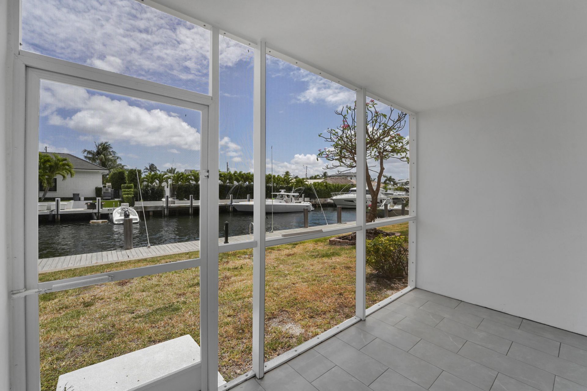 750 NE Spanish River Boulevard, Unit 102, Boca Raton, FL 33431 Photo