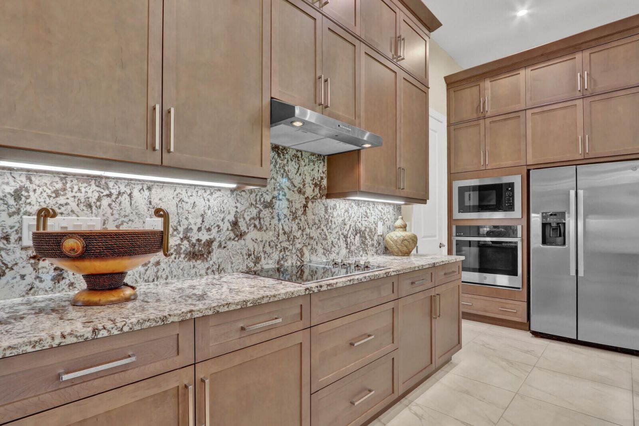 9204 SW Arco Way, Port Saint Lucie, FL 34987 Photo