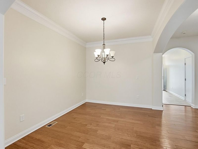 361 Cloverhill Drive, Galloway, OH 43119 Photo 19