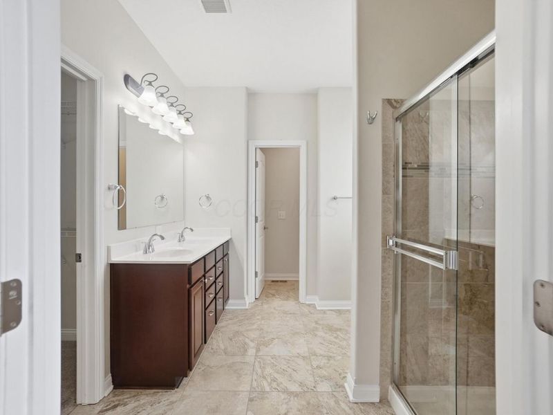 361 Cloverhill Drive, Galloway, OH 43119 Photo 25