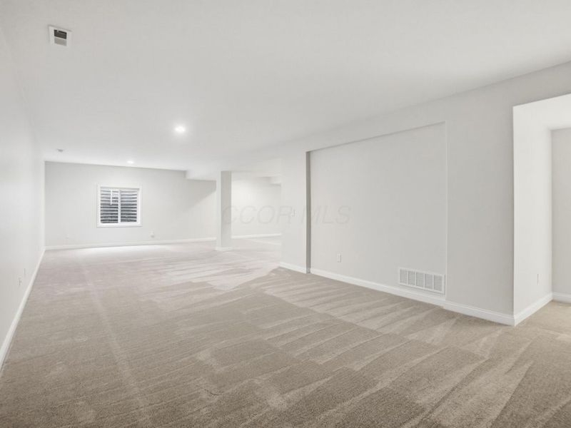 361 Cloverhill Drive, Galloway, OH 43119 Photo 48