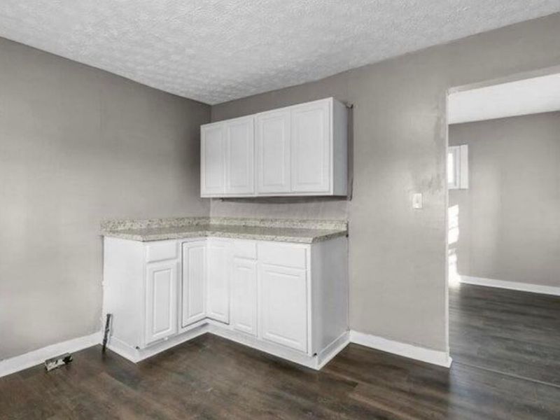 1371 E 23rd Avenue , Columbus, OH 43211 Photo 23