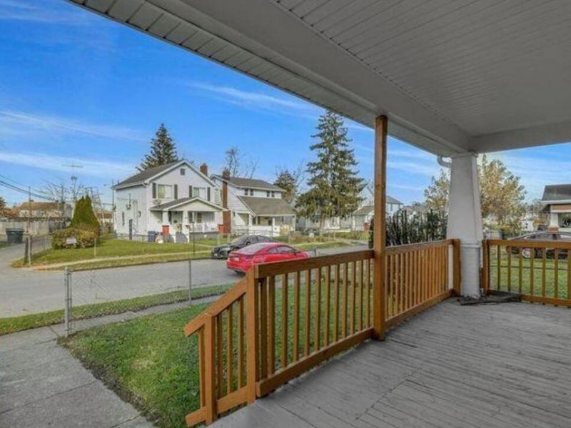 1371 E 23rd Avenue , Columbus, OH 43211 Photo 5