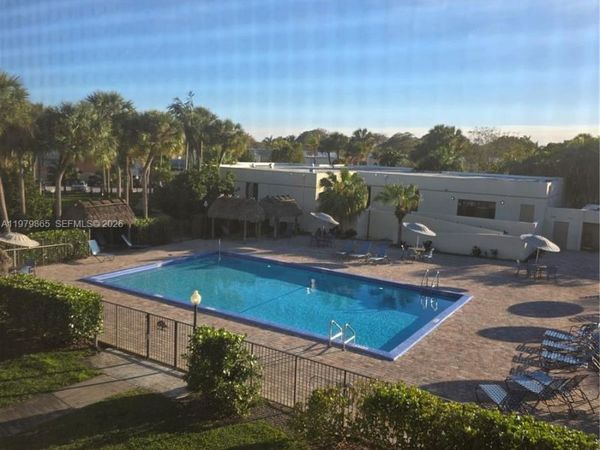 8015 SW 107th Ave , Unit 313, Miami, FL 33173