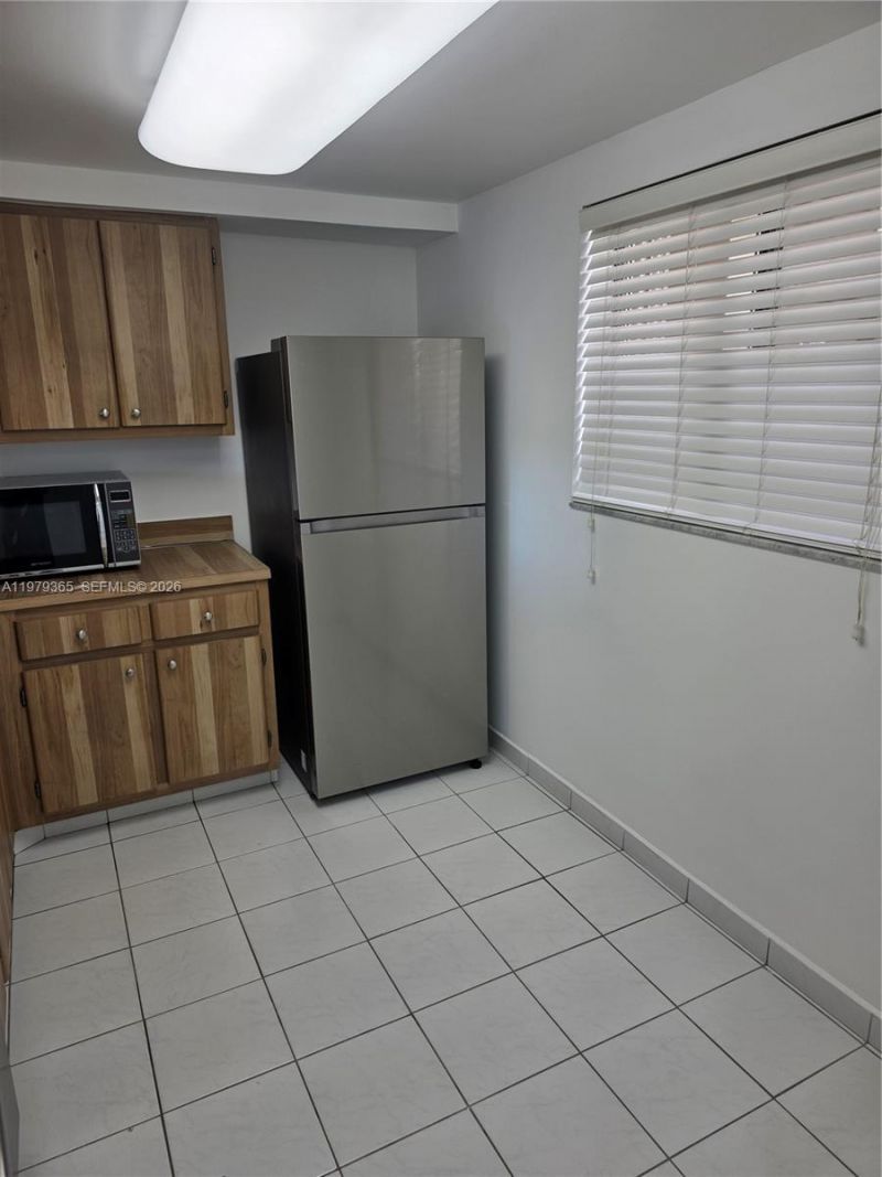 8015 SW 107th Ave, Unit 313, Miami, FL 33173 Photo