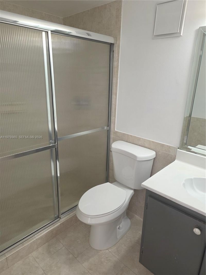 8015 SW 107th Ave, Unit 313, Miami, FL 33173 Photo