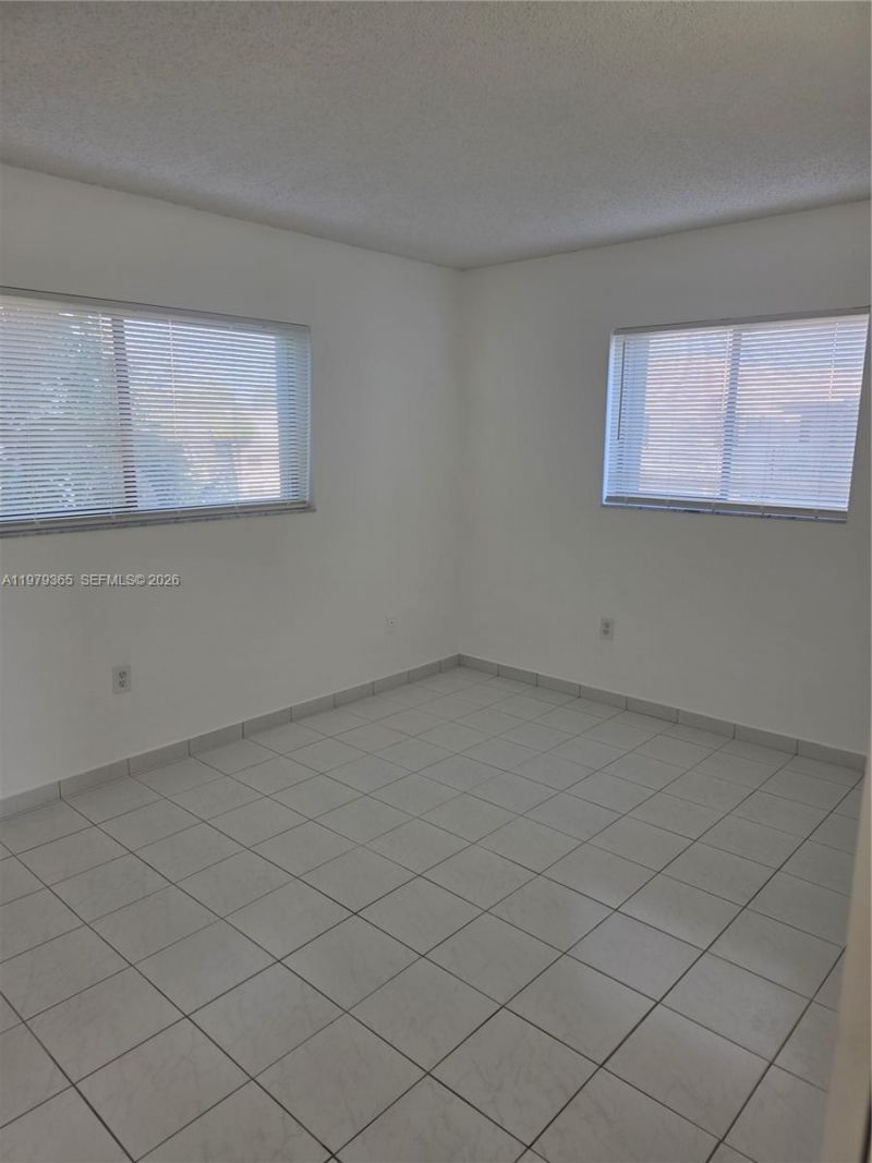 8015 SW 107th Ave, Unit 313, Miami, FL 33173 Photo